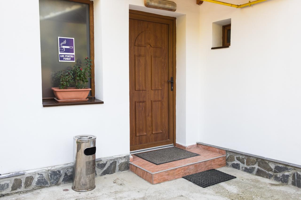 Vila Alma Azuga Exterior photo